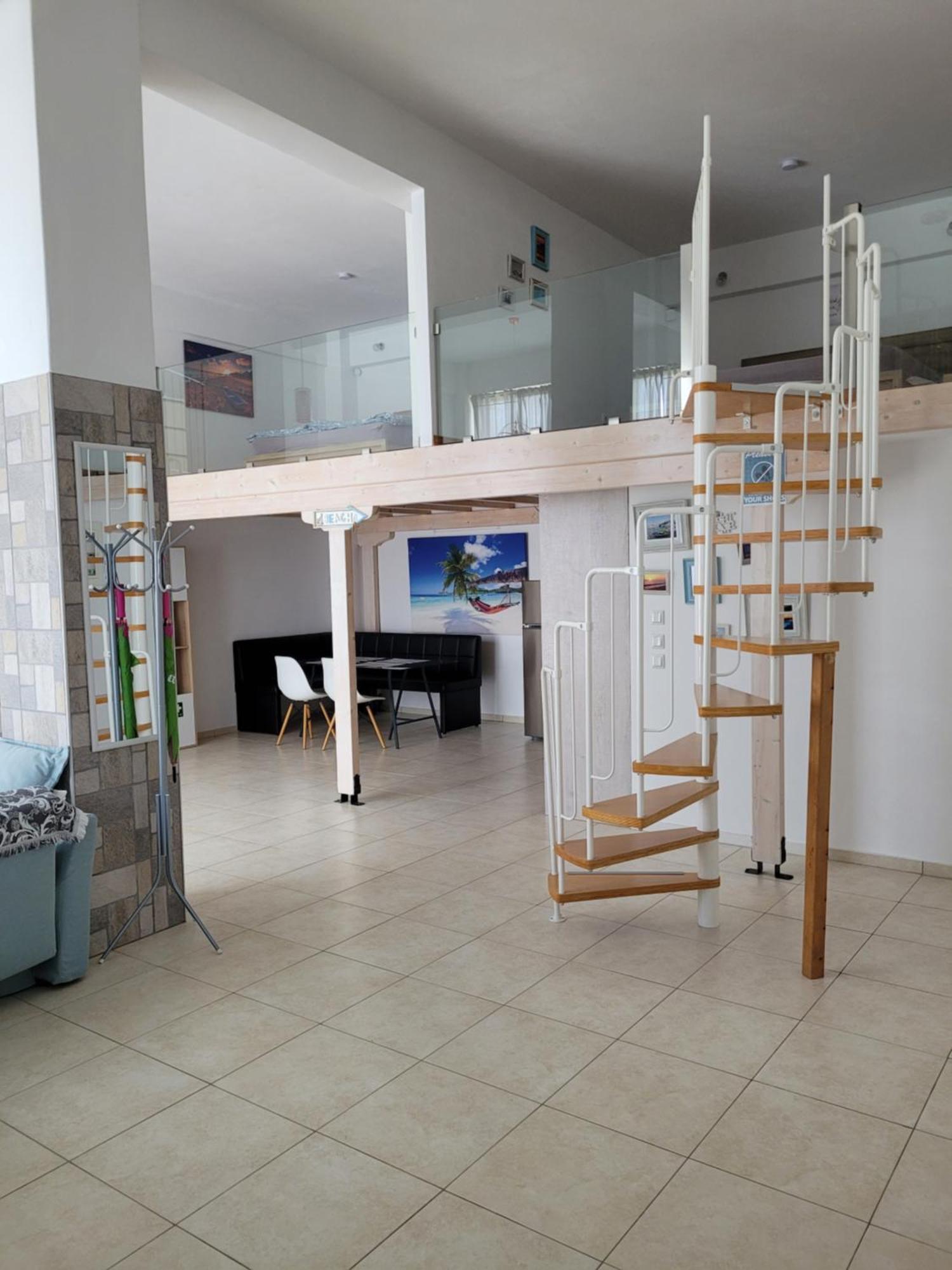 Vonitsa Loft Apartment 1 Eksteriør billede