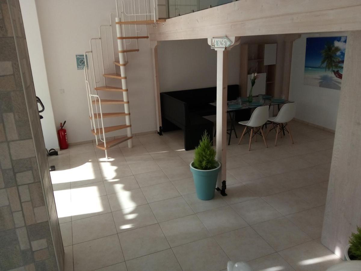 Vonitsa Loft Apartment 1 Eksteriør billede